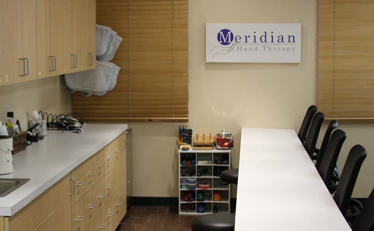 Meridian Hand Therapy Thousand Oaks Treatment